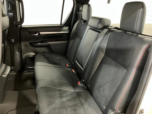 ハイラックス Ｚ　ＧＲスポーツ　４ＷＤ　全方位カメラ　純正ディスプレイオーディオ　ナビ対応　コーナーセンサー　前後ドライブレコーダー　衝突軽減ブレーキ　寒冷地仕様　パドルシフト　クルーズコントロール（47枚目）