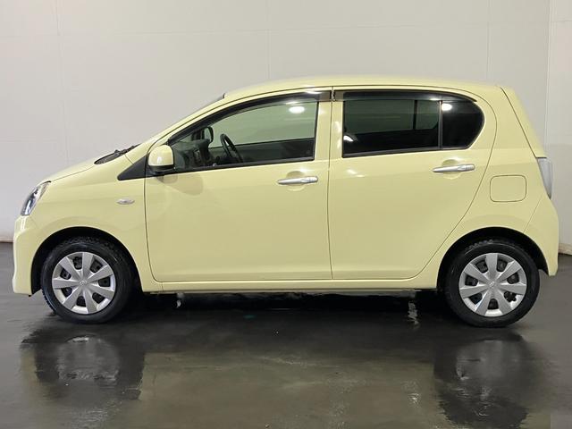 ピクシスエポック Ｘｆ　ＳＡ　４ＷＤ　衝突軽減ブレーキ　横滑り防止　アイドリングストップ　ライトレベライザー　純正ＣＤオーディオ　電動格納ミラー　Ｗエアバック　ＡＢＳ（13枚目）