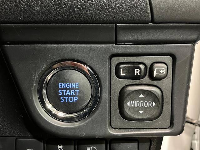 カローラフィールダー ＥＸ　４ＷＤ　ＥＴＣ　夏冬タイヤ　純正ナビ　フルセグ　バックカメラ　衝突軽減ブレーキ　ＡＢＳ　電動格納ミラー　ＬＥＤヘッドライト　キーレス（34枚目）