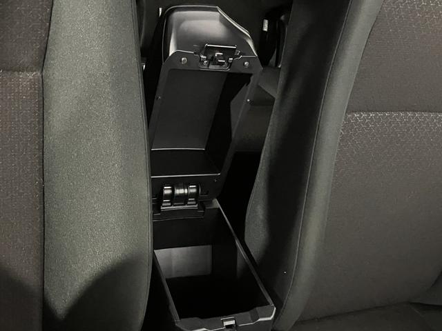 カローラフィールダー ＥＸ　４ＷＤ　ＥＴＣ　夏冬タイヤ　純正ナビ　フルセグ　バックカメラ　衝突軽減ブレーキ　ＡＢＳ　電動格納ミラー　ＬＥＤヘッドライト　キーレス（45枚目）