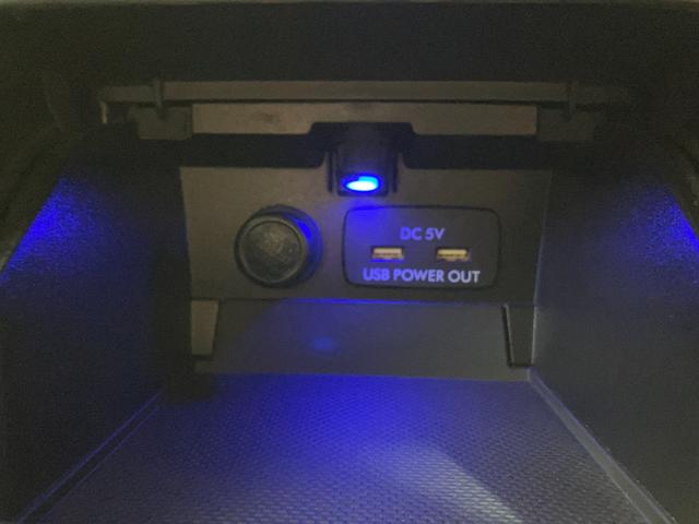 レガシィB4 ベースグレード 4WD ETC バックカメラ 社外ナビ フルセグTV シートヒーター クルーズコントロール 純正ホイール アイドリングストップ 衝突軽減ブレーキ 電動シート 電動リアゲート ABS(34枚目)