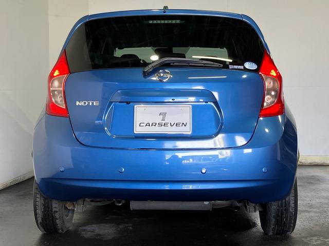 ノート Ｘ　ＦＯＵＲ　Ｖセレクション＋セーフティ　４ＷＤ　夏冬タイヤ　全方位カメラ　純正ナビ　フルセグＴＶ　Ｂｌｕｅｔｏｏｔｈ接続　寒冷地仕様　衝突軽減ブレーキ　レーンキープ　横滑り防止　ライトレベライザー　スマートキー（15枚目）