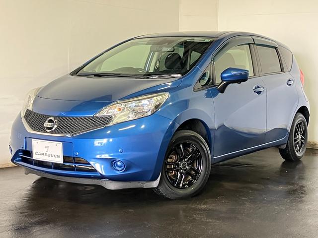 ノート Ｘ　ＦＯＵＲ　Ｖセレクション＋セーフティ　４ＷＤ　夏冬タイヤ　全方位カメラ　純正ナビ　フルセグＴＶ　Ｂｌｕｅｔｏｏｔｈ接続　寒冷地仕様　衝突軽減ブレーキ　レーンキープ　横滑り防止　ライトレベライザー　スマートキー（17枚目）