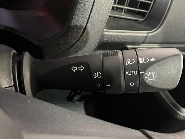 アトレー ＲＳ　４ＷＤ　バックカメラ　純正ディスプレイオーディオ　フルセグＴＶ　ＡＢＳ　衝突軽減ブレーキ　エンジンスターター　両側パワースライドドア　パートタイム４ＷＤ　コーナーセンサー（29枚目）