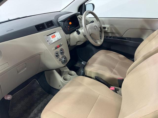 ミラ Ｘスペシャル　４ＷＤ　寒冷地仕様　マニュアル５速　ライトレベライザー　純正オーディオ　キーレスキー　ＣＤ　スペアタイヤ　社外ホイール　ＡＢＳ　Ｗエアバック　パワーウィンドウ（33枚目）