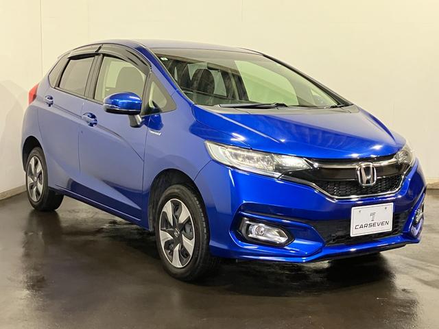 フィットハイブリッド Ｆ　４ＷＤ　寒冷地仕様　ＥＴＣ　バックカメラ　社外ナビ　ワンセグＴＶ　　Ｂｌｕｅｔｏｏｔｈ接続　ハンズフリー　障害物接近アラート　ＬＥＤヘッド・フォグライト　横滑り防止（17枚目）