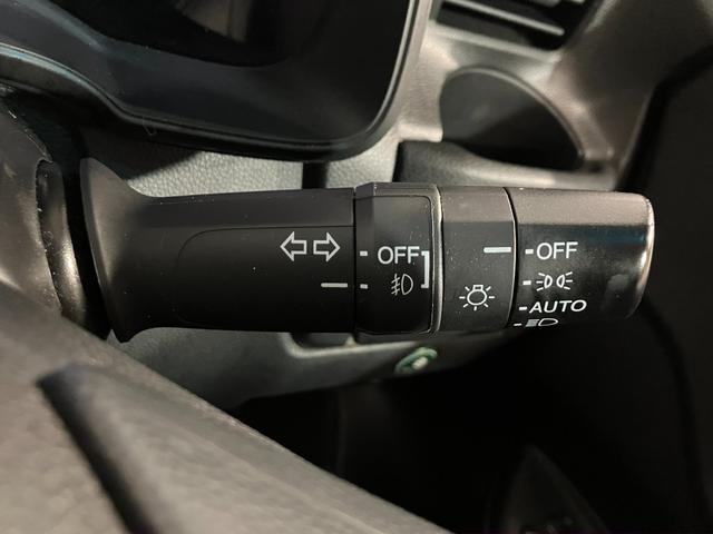 フィットハイブリッド Ｆ　４ＷＤ　寒冷地仕様　ＥＴＣ　バックカメラ　社外ナビ　ワンセグＴＶ　　Ｂｌｕｅｔｏｏｔｈ接続　ハンズフリー　障害物接近アラート　ＬＥＤヘッド・フォグライト　横滑り防止（33枚目）