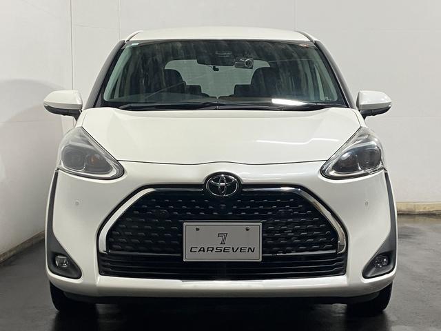 シエンタ Ｇ　クエロ　４ＷＤ　夏冬タイヤ　寒冷地仕様　全方位カメラ　純正ナビ　Ｂｌｕｅｔｏｏｔｈ接続　前後ドライブレコーダー　後部モニター　両側電動スライドドア　社外アルミホイール　盗難防止装置（12枚目）