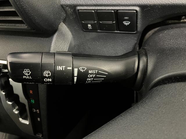 シエンタ Ｇ　クエロ　４ＷＤ　夏冬タイヤ　寒冷地仕様　全方位カメラ　純正ナビ　Ｂｌｕｅｔｏｏｔｈ接続　前後ドライブレコーダー　後部モニター　両側電動スライドドア　社外アルミホイール　盗難防止装置（31枚目）