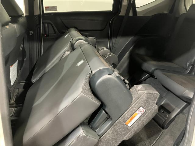 シエンタ Ｇ　クエロ　４ＷＤ　夏冬タイヤ　寒冷地仕様　全方位カメラ　純正ナビ　Ｂｌｕｅｔｏｏｔｈ接続　前後ドライブレコーダー　後部モニター　両側電動スライドドア　社外アルミホイール　盗難防止装置（45枚目）