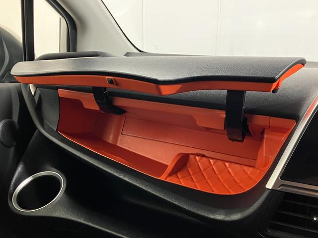 シエンタ Ｇ　クエロ　４ＷＤ　夏冬タイヤ　寒冷地仕様　全方位カメラ　純正ナビ　Ｂｌｕｅｔｏｏｔｈ接続　前後ドライブレコーダー　後部モニター　両側電動スライドドア　社外アルミホイール　盗難防止装置（51枚目）