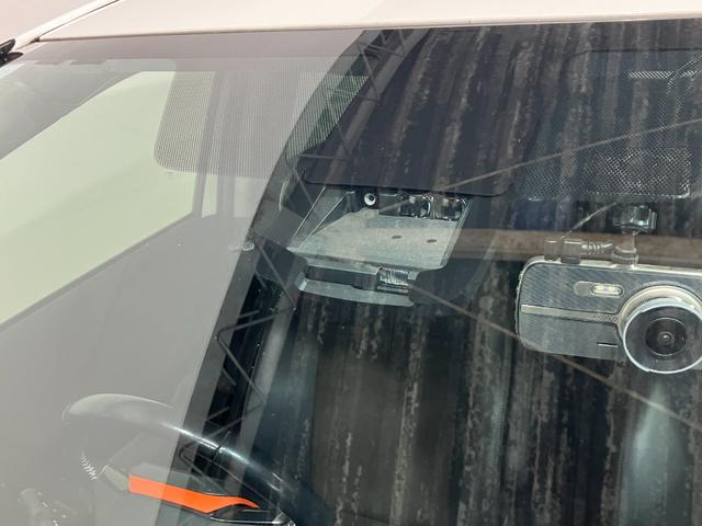 シエンタ Ｇ　クエロ　４ＷＤ　夏冬タイヤ　寒冷地仕様　全方位カメラ　純正ナビ　Ｂｌｕｅｔｏｏｔｈ接続　前後ドライブレコーダー　後部モニター　両側電動スライドドア　社外アルミホイール　盗難防止装置（60枚目）