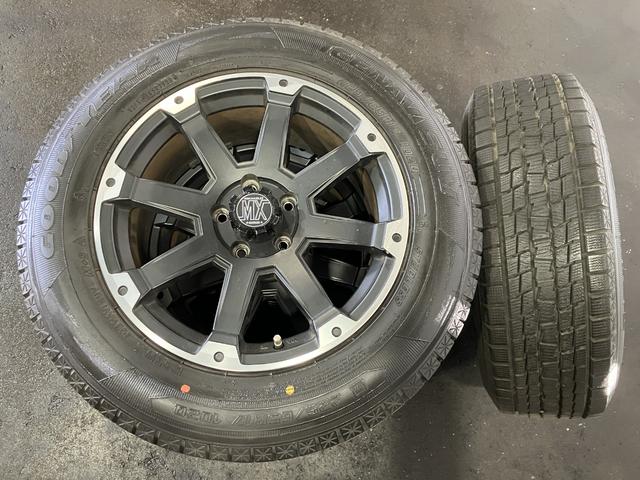 ＲＡＶ４ Ｇ　４ＷＤ　夏冬タイヤ　ＥＴＣ　前後ドライブレコーダー　全方位カメラ　純正ディスプレイオーディオ　フルセグＴＶ　Ｂｌｕｅｔｏｏｔｈ接続　シートエアコン　シートヒーター　ブラインドスポットモニター（2枚目）