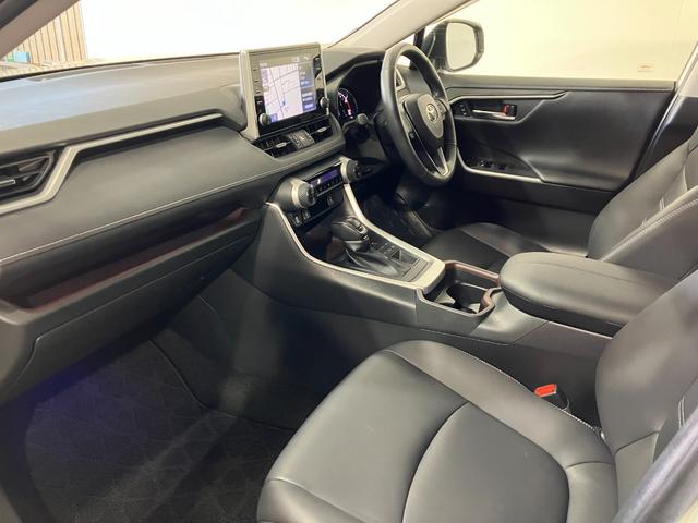 ＲＡＶ４ Ｇ　４ＷＤ　夏冬タイヤ　ＥＴＣ　前後ドライブレコーダー　全方位カメラ　純正ディスプレイオーディオ　フルセグＴＶ　Ｂｌｕｅｔｏｏｔｈ接続　シートエアコン　シートヒーター　ブラインドスポットモニター（40枚目）