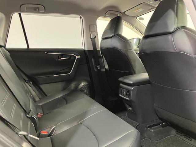 ＲＡＶ４ Ｇ　４ＷＤ　夏冬タイヤ　ＥＴＣ　前後ドライブレコーダー　全方位カメラ　純正ディスプレイオーディオ　フルセグＴＶ　Ｂｌｕｅｔｏｏｔｈ接続　シートエアコン　シートヒーター　ブラインドスポットモニター（48枚目）