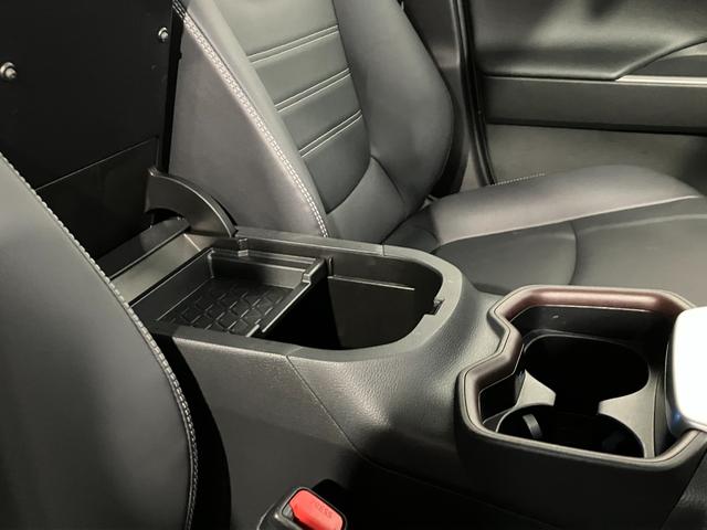 ＲＡＶ４ Ｇ　４ＷＤ　夏冬タイヤ　ＥＴＣ　前後ドライブレコーダー　全方位カメラ　純正ディスプレイオーディオ　フルセグＴＶ　Ｂｌｕｅｔｏｏｔｈ接続　シートエアコン　シートヒーター　ブラインドスポットモニター（51枚目）