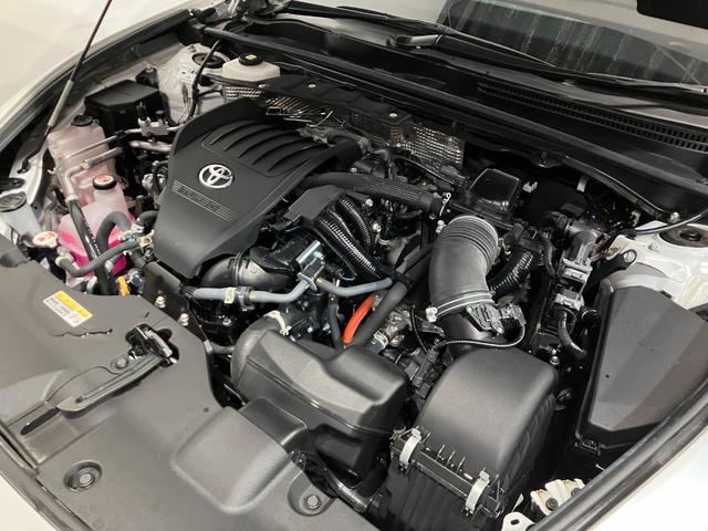 クラウンクロスオーバー ＲＳアドバンスド　４ＷＤ　モデリスタエアロパーツ　モデリスタアルミホイール　リヤサポートパッケージ　ローダウン　ＥＴＣ２．０　全方位カメラ　純正ディスプレイオーディオ　本革シート　パノラマルーフ（8枚目）