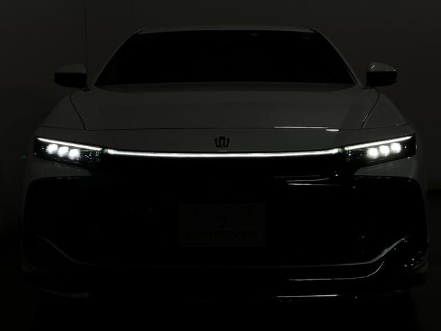クラウンクロスオーバー ＲＳアドバンスド　４ＷＤ　モデリスタエアロパーツ　モデリスタアルミホイール　リヤサポートパッケージ　ローダウン　ＥＴＣ２．０　全方位カメラ　純正ディスプレイオーディオ　本革シート　パノラマルーフ（19枚目）