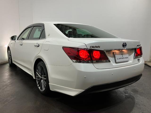 クラウンハイブリッド アスリートＳ　Ｆｏｕｒ　４ＷＤ　夏冬タイヤ　ＥＴＣ　前方ドラレコ　バックカメラ　純正ナビ　フルセグＴＶ　純正エンジンスターター　シートヒーター　クルーズコントロール　電動シート　夏タイヤ純正ホイール（20枚目）