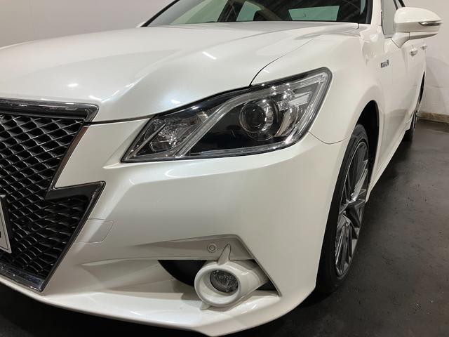 クラウンハイブリッド アスリートＳ　Ｆｏｕｒ　４ＷＤ　夏冬タイヤ　ＥＴＣ　前方ドラレコ　バックカメラ　純正ナビ　フルセグＴＶ　純正エンジンスターター　シートヒーター　クルーズコントロール　電動シート　夏タイヤ純正ホイール（23枚目）