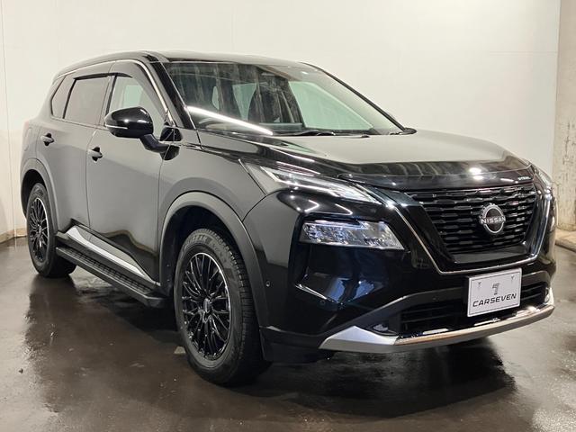 エクストレイル Ｇ　ｅ－４ＯＲＣＥ　４ＷＤ　純正ディスプレイオーディオ　フルセグＴＶ　全方位カメラ　ＥＴＣ２．０　クルーズコントロール　ブラインドスポットモニター　シートヒーター　電動リアゲート　電動シート　インテリジェントルームミラー（12枚目）