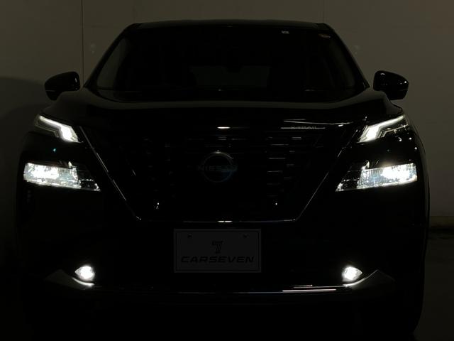 エクストレイル Ｇ　ｅ－４ＯＲＣＥ　４ＷＤ　純正ディスプレイオーディオ　フルセグＴＶ　全方位カメラ　ＥＴＣ２．０　クルーズコントロール　ブラインドスポットモニター　シートヒーター　電動リアゲート　電動シート　インテリジェントルームミラー（19枚目）