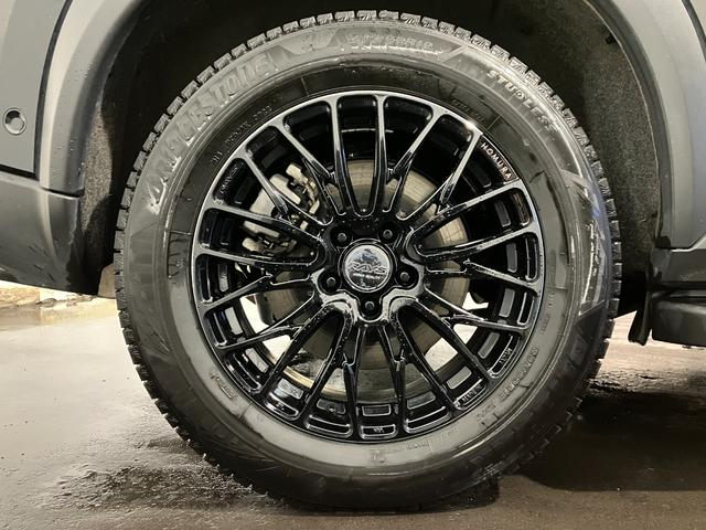 エクストレイル Ｇ　ｅ－４ＯＲＣＥ　４ＷＤ　純正ディスプレイオーディオ　フルセグＴＶ　全方位カメラ　ＥＴＣ２．０　クルーズコントロール　ブラインドスポットモニター　シートヒーター　電動リアゲート　電動シート　インテリジェントルームミラー（20枚目）