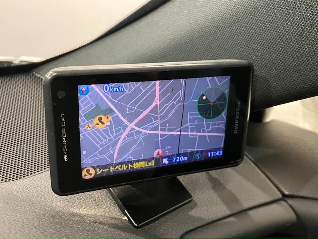 クラウンハイブリッド RS Four 4WD 夏冬タイヤ ETC2.0 ドライブレコーダー前後 バックカメラ 純正ナビ クルーズコントロール ブラインドスポットモニター 純正ホイール シートヒーター 電動シート レーダー探知機(8枚目)