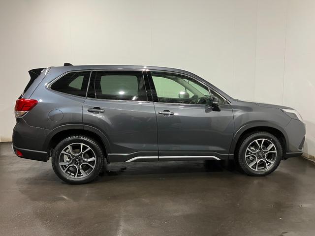 フォレスター スポーツ　４ＷＤ　夏冬タイヤ　ＥＴＣ　ドライブレコーダー前方　バックカメラ　純正ナビ　フルセグＴＶ　クルーズコントロール　ブラインドスポットモニター　シートヒーター　空気清浄機能　ステアリングヒーター（15枚目）