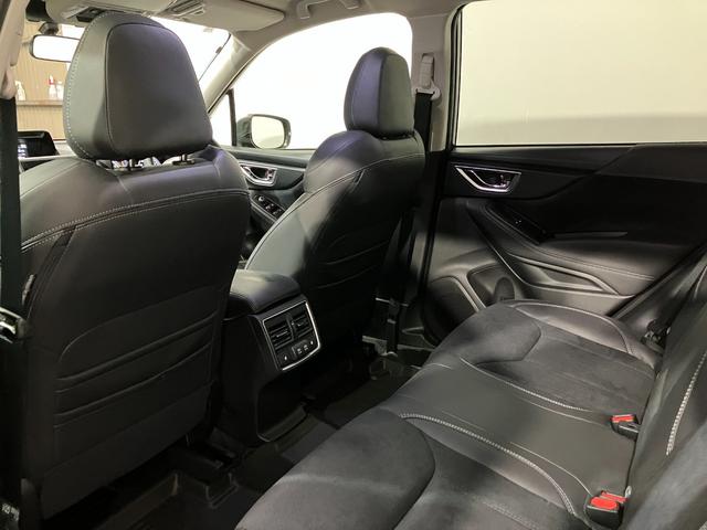 フォレスター スポーツ　４ＷＤ　夏冬タイヤ　ＥＴＣ　ドライブレコーダー前方　バックカメラ　純正ナビ　フルセグＴＶ　クルーズコントロール　ブラインドスポットモニター　シートヒーター　空気清浄機能　ステアリングヒーター（44枚目）