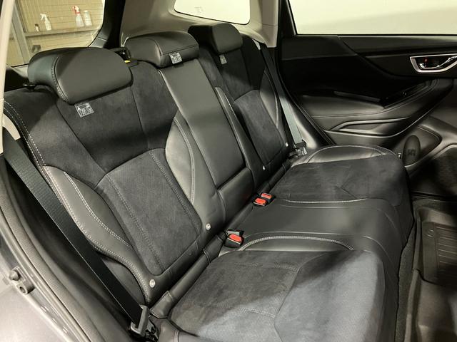 フォレスター スポーツ　４ＷＤ　夏冬タイヤ　ＥＴＣ　ドライブレコーダー前方　バックカメラ　純正ナビ　フルセグＴＶ　クルーズコントロール　ブラインドスポットモニター　シートヒーター　空気清浄機能　ステアリングヒーター（46枚目）