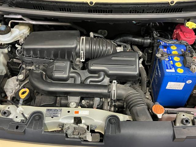 タフト Ｇ　４ＷＤ　ガラスルーフ　ＥＴＣ　ドライブレコーダー前方　バックカメラ　純正ナビ　フルセグＴＶ　シートヒーター　コーナーセンサー　シートアンダートレイ　パワーモードスイッチ　純正エンジンスターター（7枚目）