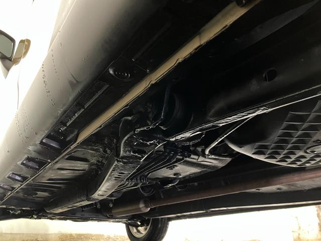 タフト Ｇ　４ＷＤ　ガラスルーフ　ＥＴＣ　ドライブレコーダー前方　バックカメラ　純正ナビ　フルセグＴＶ　シートヒーター　コーナーセンサー　シートアンダートレイ　パワーモードスイッチ　純正エンジンスターター（9枚目）