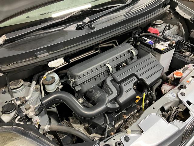 ミライース Ｌｆ　ＳＡ　４ＷＤ　純正ナビ　ワンセグＴＶ　キーレス　アイドリングストップ　衝突軽減ブレーキ　横滑り防止機能　ハロゲンヘッドライト　後部座席ベンチシート　ライトレベライザー　マニュアルエアコン（2枚目）