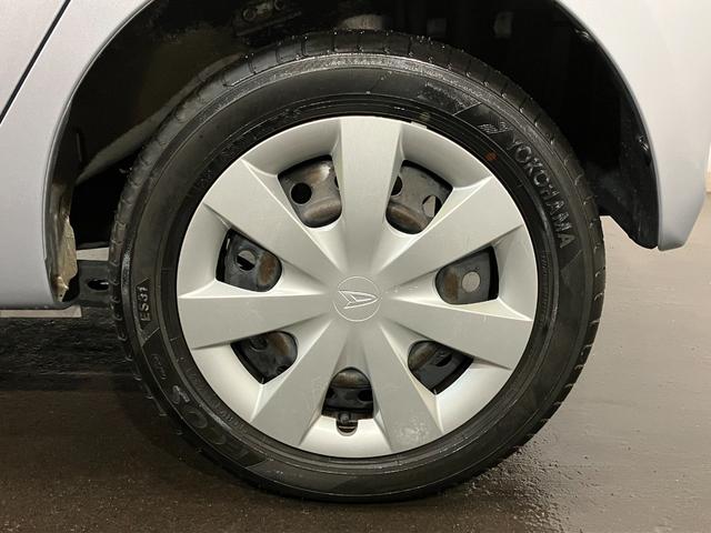 ミライース Ｌｆ　ＳＡ　４ＷＤ　純正ナビ　ワンセグＴＶ　キーレス　アイドリングストップ　衝突軽減ブレーキ　横滑り防止機能　ハロゲンヘッドライト　後部座席ベンチシート　ライトレベライザー　マニュアルエアコン（20枚目）