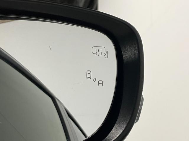 フロンクス ベースグレード　４ＷＤ　夏冬タイヤ　ＥＴＣ　全方位カメラ　純正ディスプレイオーディオ　マルチインフォメーションディスプレー　ミラーヒーター　シートヒーター　純正アルミホイール　ブラインドスポットモニター（6枚目）