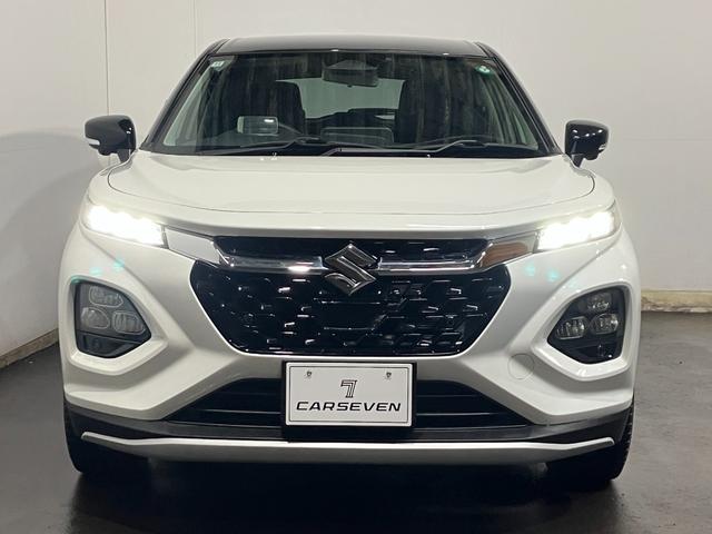 フロンクス ベースグレード　４ＷＤ　夏冬タイヤ　ＥＴＣ　全方位カメラ　純正ディスプレイオーディオ　マルチインフォメーションディスプレー　ミラーヒーター　シートヒーター　純正アルミホイール　ブラインドスポットモニター（12枚目）