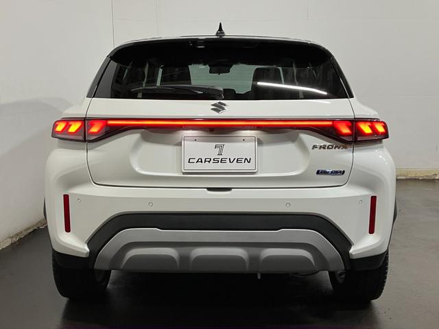 フロンクス ベースグレード　４ＷＤ　夏冬タイヤ　ＥＴＣ　全方位カメラ　純正ディスプレイオーディオ　マルチインフォメーションディスプレー　ミラーヒーター　シートヒーター　純正アルミホイール　ブラインドスポットモニター（16枚目）