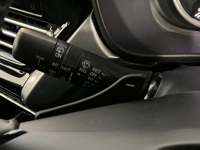 フロンクス ベースグレード　４ＷＤ　夏冬タイヤ　ＥＴＣ　全方位カメラ　純正ディスプレイオーディオ　マルチインフォメーションディスプレー　ミラーヒーター　シートヒーター　純正アルミホイール　ブラインドスポットモニター（28枚目）