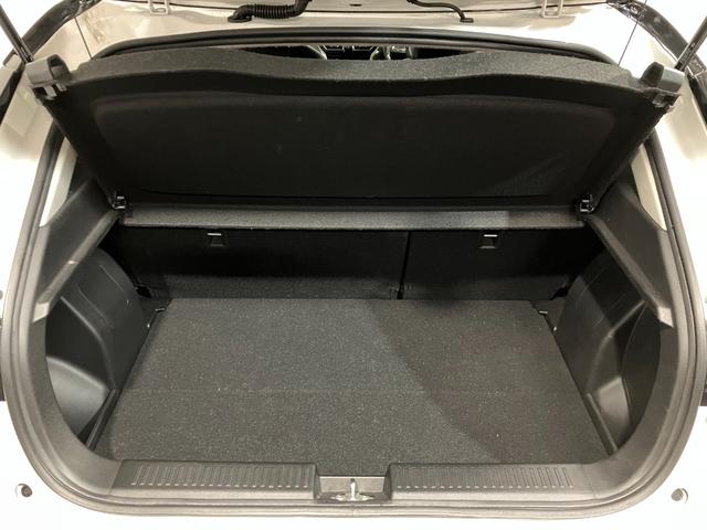 フロンクス ベースグレード　４ＷＤ　夏冬タイヤ　ＥＴＣ　全方位カメラ　純正ディスプレイオーディオ　マルチインフォメーションディスプレー　ミラーヒーター　シートヒーター　純正アルミホイール　ブラインドスポットモニター（56枚目）