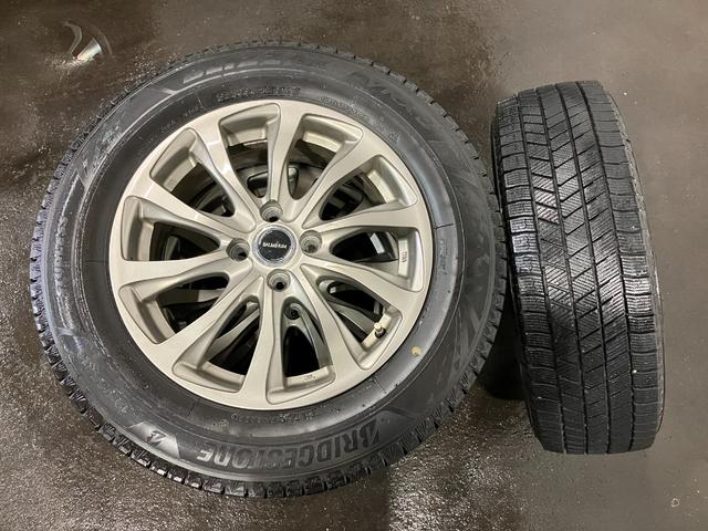 ライズ Ｚ　４ＷＤ　夏冬タイヤ　ＥＴＣ　ブラインドスポットモニター　バックカメラ　純正ディスプレイオーディオ　フルセグＴＶ　ＨＤＭＩ接続　シートヒーター　クルーズコントロール　コーナーセンサー（2枚目）