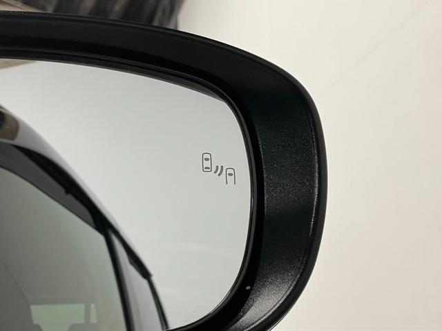 ライズ Ｚ　４ＷＤ　夏冬タイヤ　ＥＴＣ　ブラインドスポットモニター　バックカメラ　純正ディスプレイオーディオ　フルセグＴＶ　ＨＤＭＩ接続　シートヒーター　クルーズコントロール　コーナーセンサー（4枚目）