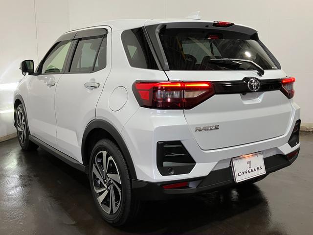 ライズ Ｚ　４ＷＤ　夏冬タイヤ　ＥＴＣ　ブラインドスポットモニター　バックカメラ　純正ディスプレイオーディオ　フルセグＴＶ　ＨＤＭＩ接続　シートヒーター　クルーズコントロール　コーナーセンサー（19枚目）