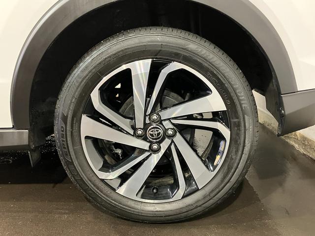 ライズ Ｚ　４ＷＤ　夏冬タイヤ　ＥＴＣ　ブラインドスポットモニター　バックカメラ　純正ディスプレイオーディオ　フルセグＴＶ　ＨＤＭＩ接続　シートヒーター　クルーズコントロール　コーナーセンサー（25枚目）
