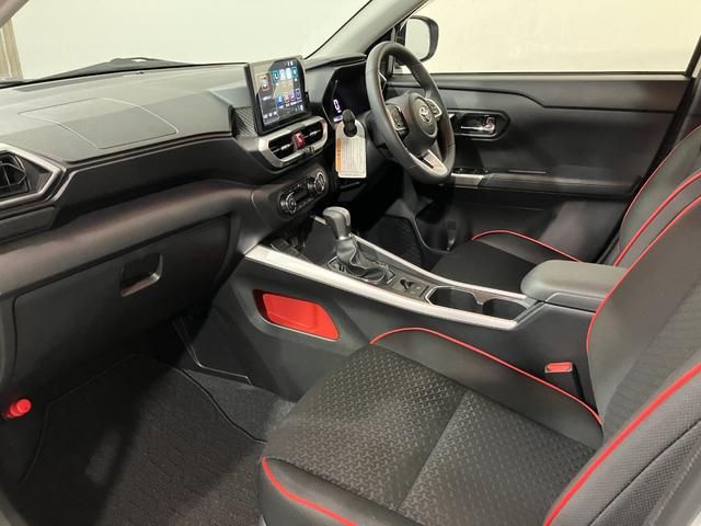 ライズ Ｚ　４ＷＤ　夏冬タイヤ　ＥＴＣ　ブラインドスポットモニター　バックカメラ　純正ディスプレイオーディオ　フルセグＴＶ　ＨＤＭＩ接続　シートヒーター　クルーズコントロール　コーナーセンサー（41枚目）
