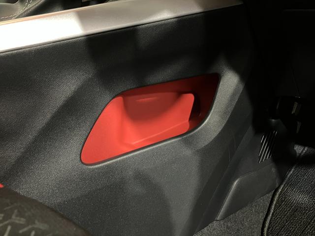 ライズ Ｚ　４ＷＤ　夏冬タイヤ　ＥＴＣ　ブラインドスポットモニター　バックカメラ　純正ディスプレイオーディオ　フルセグＴＶ　ＨＤＭＩ接続　シートヒーター　クルーズコントロール　コーナーセンサー（45枚目）