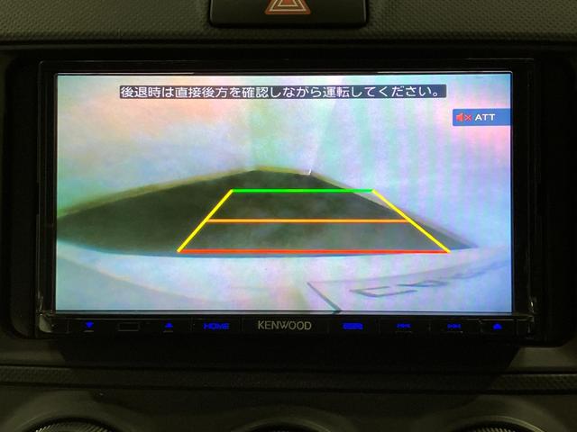 カローラフィールダー １．５Ｘ　４ＷＤ　ＥＴＣ　バックカメラ　社外ナビ　Ｗエアバック　衝突軽減ブレーキ　寒冷地仕様　横滑り防止装置　キーレスエントリー　オートマチックハイビーム　ミュージックプレイヤー接続可能（3枚目）