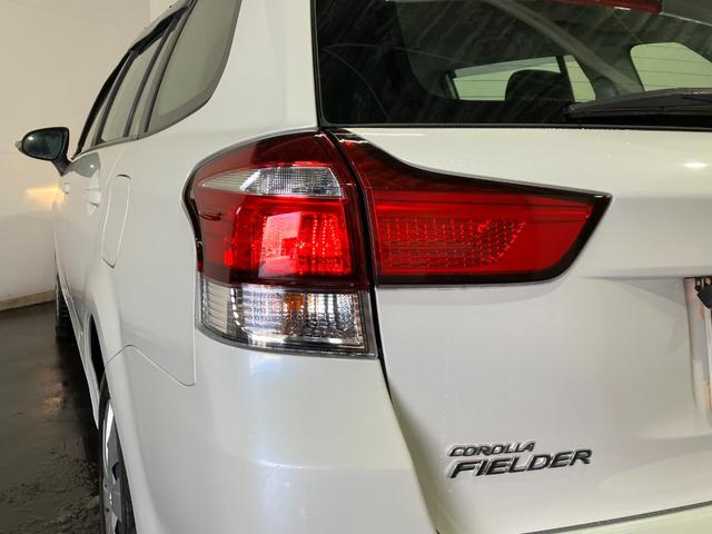 カローラフィールダー １．５Ｘ　４ＷＤ　ＥＴＣ　バックカメラ　社外ナビ　Ｗエアバック　衝突軽減ブレーキ　寒冷地仕様　横滑り防止装置　キーレスエントリー　オートマチックハイビーム　ミュージックプレイヤー接続可能（15枚目）