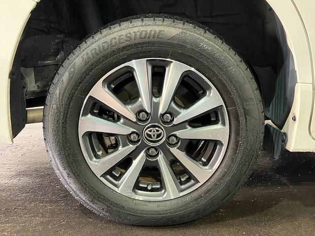 エスクァイア Ｘｉ　４ＷＤ　ＴＲＤグリル　ＥＴＣ　バックカメラ　純正ナビ　クルーズコントロール　エコモード　ルーフエアコン　純正アルミホイール　両側スライド片側電動スライドドア　ＭＴモード（19枚目）