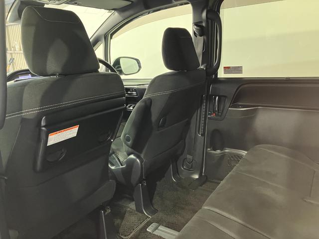 エスクァイア Ｘｉ　４ＷＤ　ＴＲＤグリル　ＥＴＣ　バックカメラ　純正ナビ　クルーズコントロール　エコモード　ルーフエアコン　純正アルミホイール　両側スライド片側電動スライドドア　ＭＴモード（41枚目）